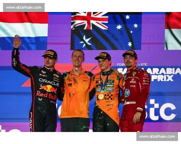 皮亚斯特里闪电起步领跑，勒克莱尔极速破 200kmh：2025 奥地利站速度盛宴